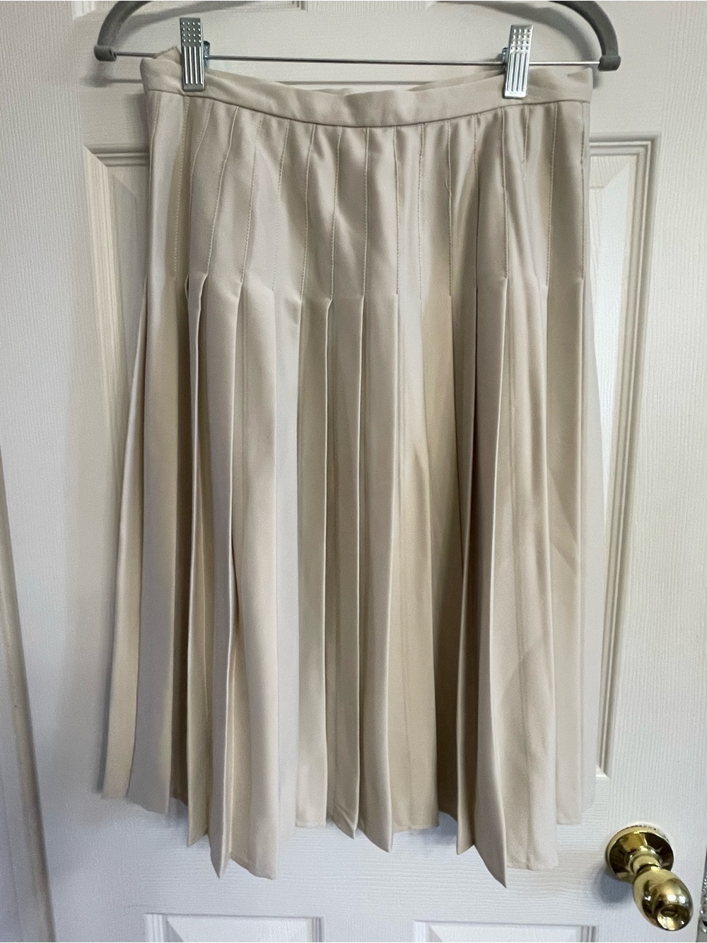 Rachel Zoe Cream Pleated Midi Skirt